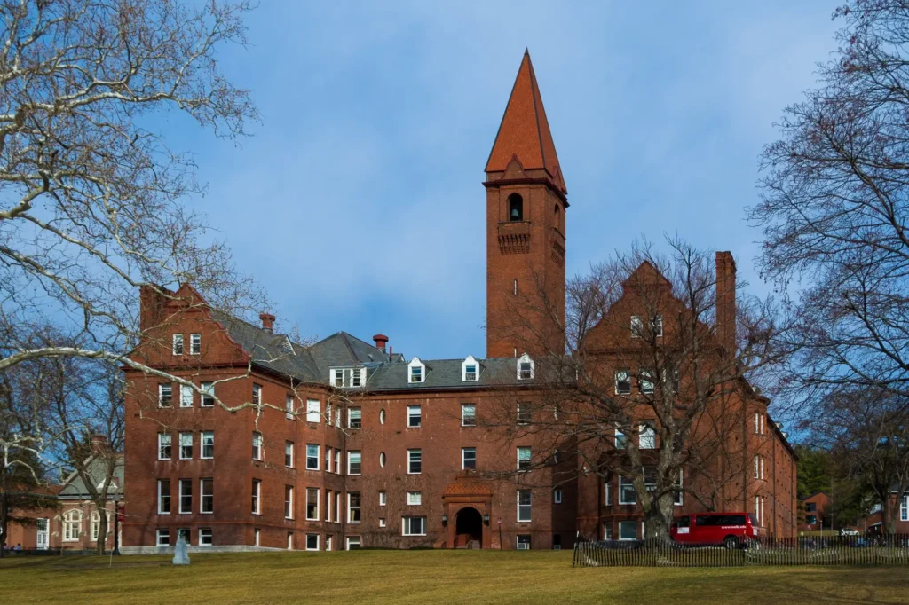 Wells College Closing