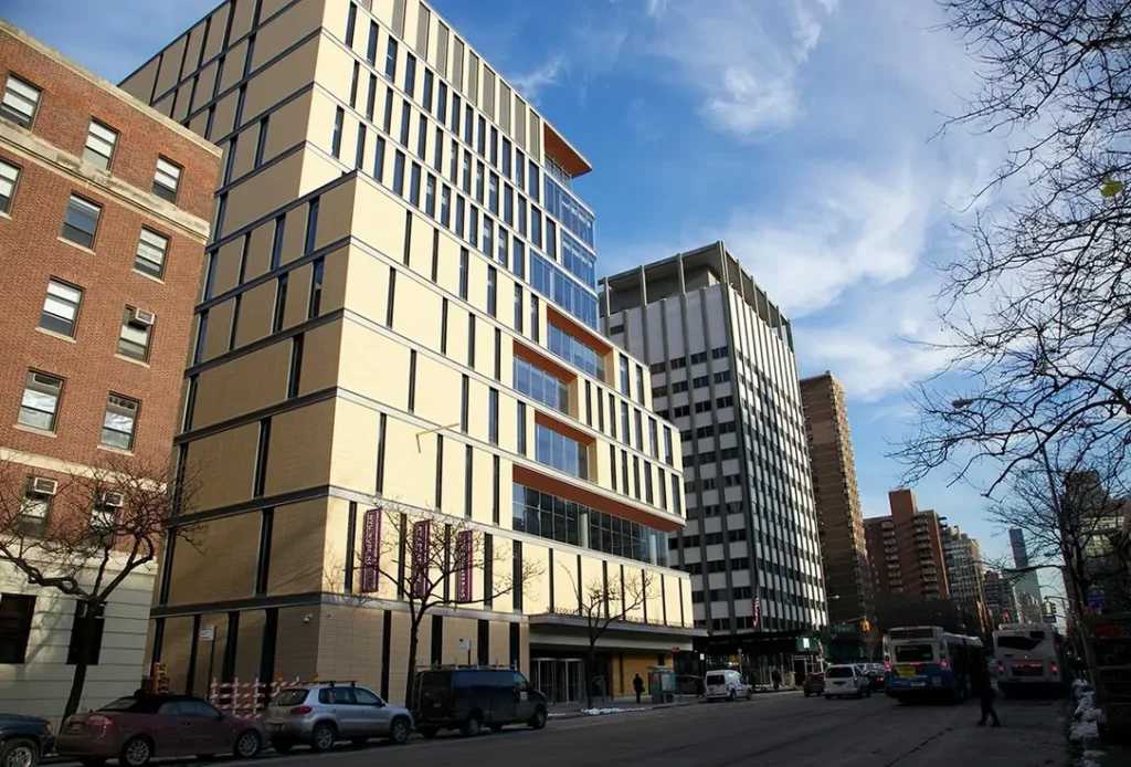 Nursing Schools Offering Accelerated BSN Programs in the USA
