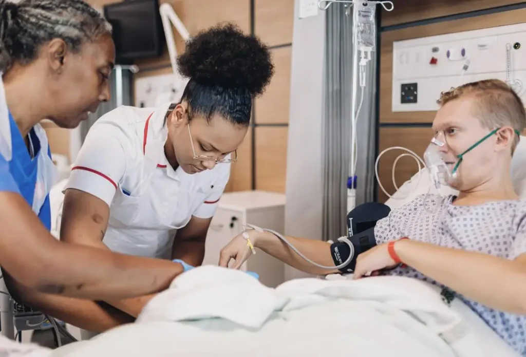 Best Nursing Schools in London for International Students